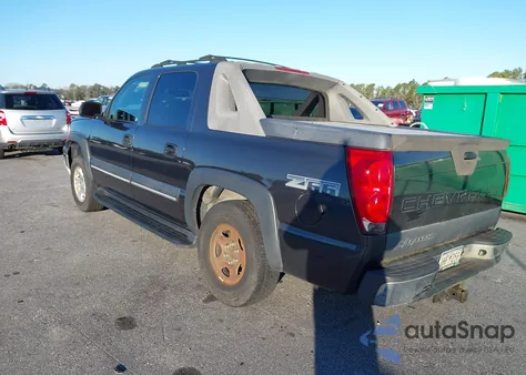 2003 Chevrolet Avalanche 1500 from USA, damaged, VIN 3GNEC13T23G266832